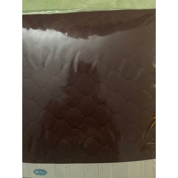 Home Collections Zippered & Quilted Washing Machine Dust Cover Maroon  Organize - Picture 3 of 3